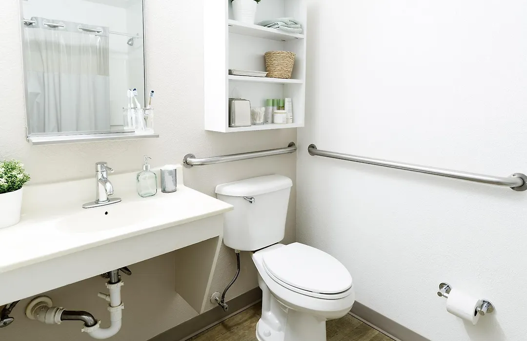 Intown Suites Extended Stay Auburn Al-1