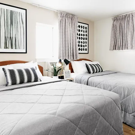 Intown Suites Extended Stay Auburn Al-3